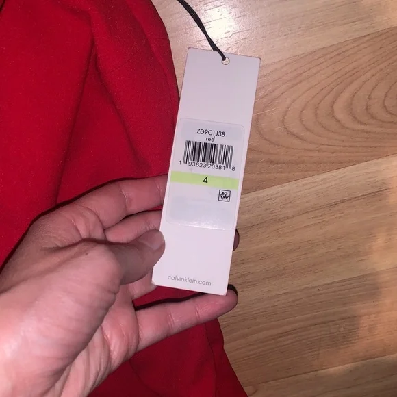 Calvin Klein | red dress size 4 - Picture 4 of 8